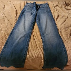 American Eagle size 14 Long, stretchy. (32 INSEAM)